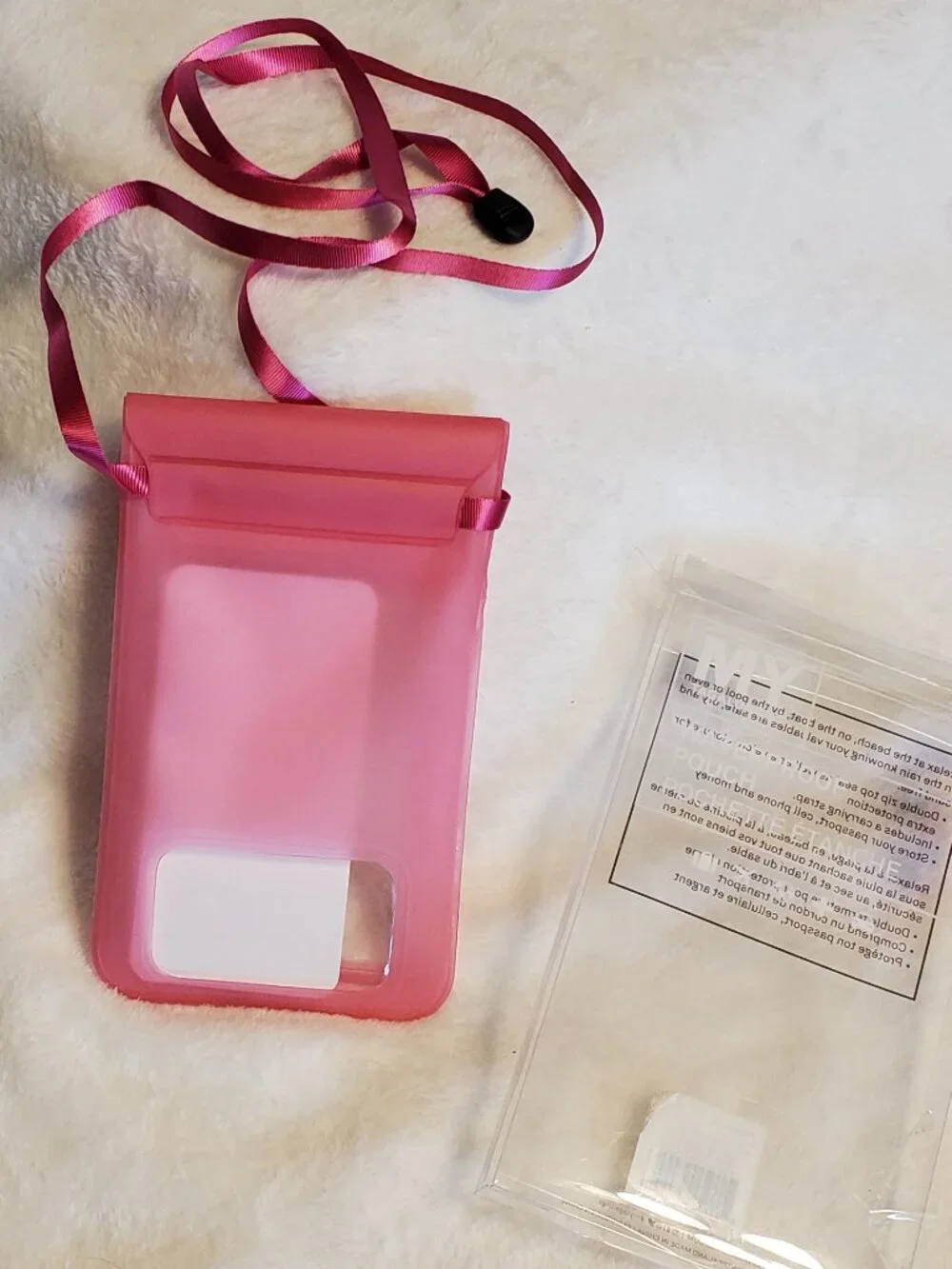 My Tagalongs Waterproof Phone Holder with ribbon strap  Brand New! Pink